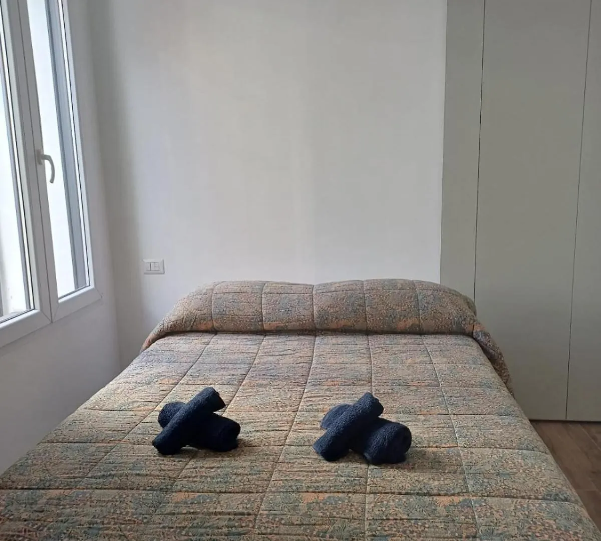 Sweet House Maciachini Apartment Milan Italy